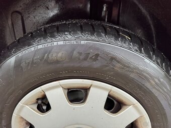 VW Golf 4 1,4i 55kW, NOVÁ STK - 5