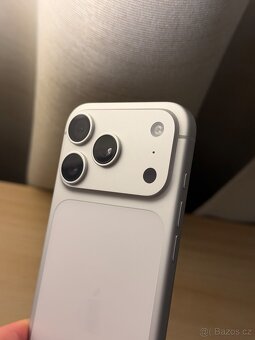 iPhone 17 Pro 256 GB v záruce - 5