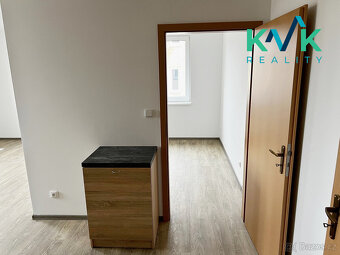 Pronájem bytu 2+kk, Hroznětín, po rekonstrukci - 5