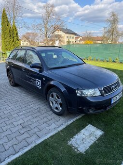 Audi A4 AVANT 2002 - 5