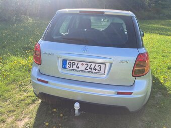 Suzuki SX4 1.5 - benzín - 5