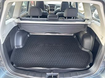 Subaru Forester 2.0 110kW 2010 111371km X TAŽNÉ 1.majitel - 5