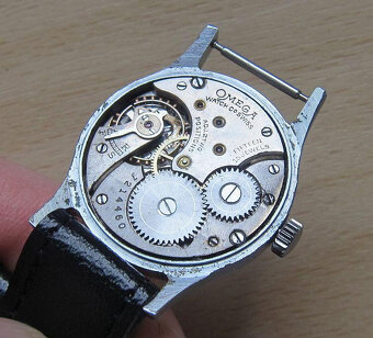 Švýcarské starožitné hodinky OMEGA 15 jewels v nerezu jdoucí - 5
