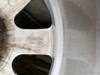 Alu kola 5x112 J7 ET 45 pneu 205 55 16 - 5