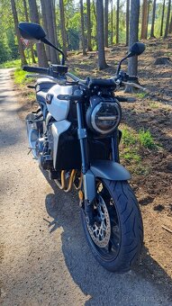 Honda CB1000r - 5