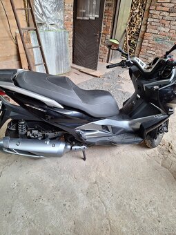 Kawasaki J300 20kw - 5