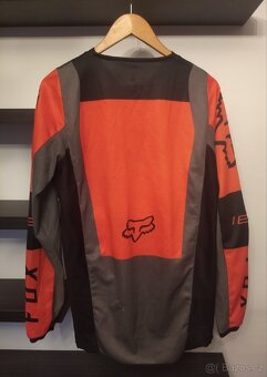 Kalhoty Fox vel.32(menší) - 5