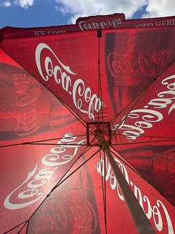 Hospodský sunečník Coca Cola - 5