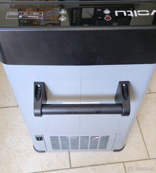 WOLTU Chladicí box s mrazákem 60 l do auta - 5