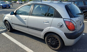 Kia RIO benzín 1,4 - 5