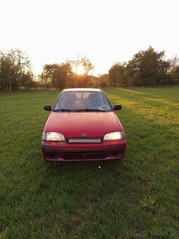 Subaru justy - 5