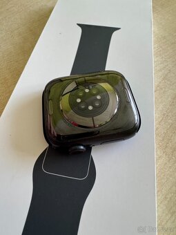 Apple Watch 9 45mm Cellular - temně inkoustový hliník - 5