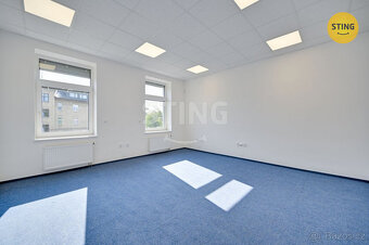 Pronájem nově rekonstruovaných kancelářských prostor, 133211 - 5