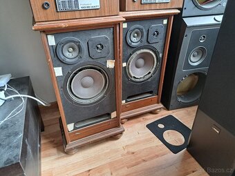 Rustikální hudební skříň DISCO 9500 Hi-Fi Číst popis - 5