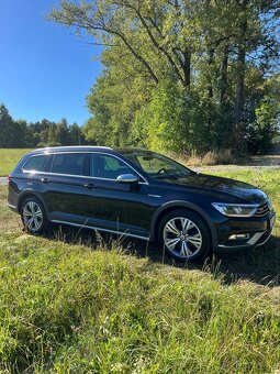 VW Passat Alltrack - 5
