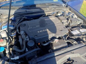 Honda Accord 2.2 - 5