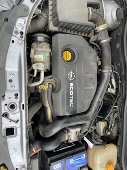 Opel Astra 1.7CDTI náhradní díly - 5