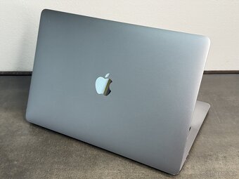 MacBook Pro 13'' 2020 / i5 / 16GB / 512GB SSD / Space Gray - 5