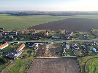 Prodej stavebního pozemku v obci Plužná 1067m2 - 5