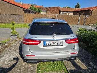 Mercedes Benz E63S 4 matic+ - 5