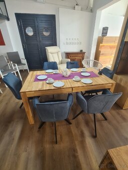 Jídelní stůl z masivu - 5