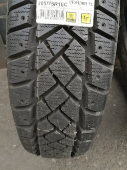 Zimní pneu Dunlop 205/75/16 C - 2 ks - Nové - 5