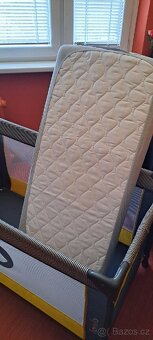 Cestovní postýlka - 5