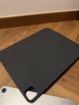 Apple iPad Air 13" M2 + Magic Keyboard + Pencil Pro - 5