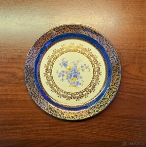 Zdobený hrníček a talířek - 5