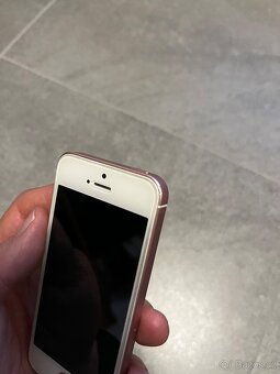 Apple IPhone SE 32GB Rose Gold - 5