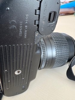 NIKON F 50 + obj. 35-80 - 5