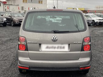 Volkswagen Touran 2.0TDi , 103 kW nafta, 2008 - 5