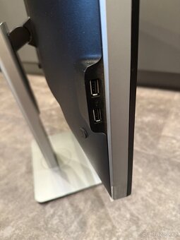 Dell UltraSharp U2412Mc – 24” IPS monitor - 5
