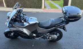 Kawasaki GTR 1400 - r.v. 2016 - 5