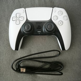 PlayStation 5 Digital Edition - 5