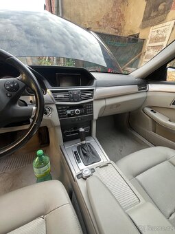 Mercedes W212 E200 díly - 5
