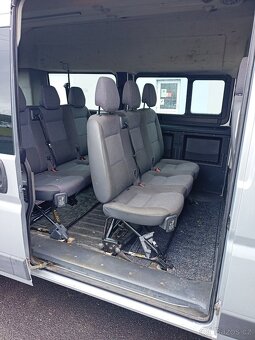 Prodám hezký mikrobus PEUGEOT BOXER 3.0 - 5