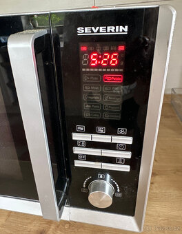 Mikrovlnná trouba Severin 9675 - 5
