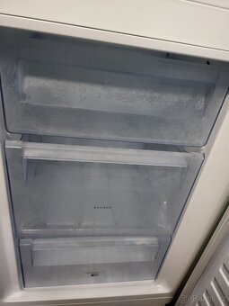 vysoká lednice AEG, dvoudvéřová - - 5