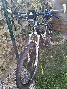 Prodám horské kolo CUBE ACID - 5