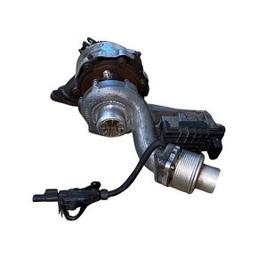 Turbo 057145874P 4.2TDI 258KW V8 CDSB Audi A8 4D 4H 2012 - 5