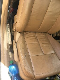 Octavia 81kw L&K sedan žlutá kůže zelená metal - 5