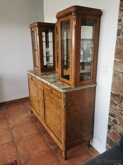Starožitný nábytek, dřevěná komoda se zrcadlem - 5