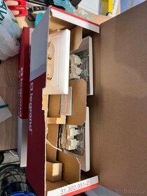 Kompletní elektroinstalace Legrand Valena - 5