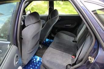 Ford Escort 1.6 16V benzín 65 kw - 5