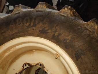 Pneumatiky 540/65 r38 a 480/65 r24 ze STEYR Multi 120 - 5