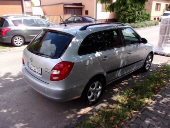 Skoda Fabia 1,2TSi 63kW kombi,koup.v čr 1.2012 - 5