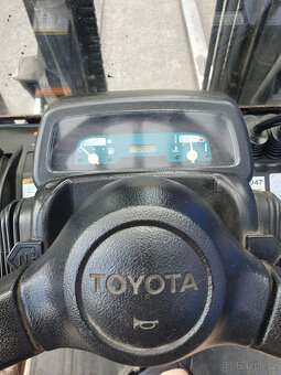 VZV TOYOTA 3,5 t - 5