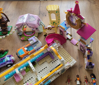 Lego Friends a Disney, velký set, 41015, 41392, 41745, přes - 5