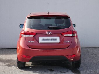 Hyundai Ix20 1.4i ,  66 kW benzín, 2011 - 5